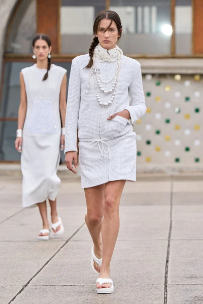 Look 67